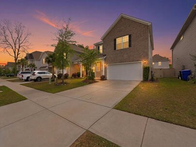 Photo 1 of 25 : 3837 Sawmill Court