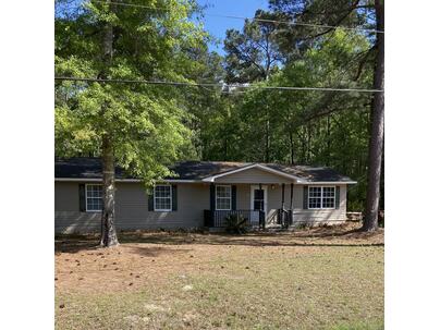 Photo 1 of 12 : 200 Fox Field Road