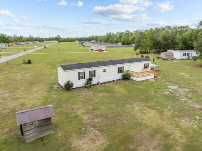 Photo 1 of 25 : 1442 Poplar Hill Drive