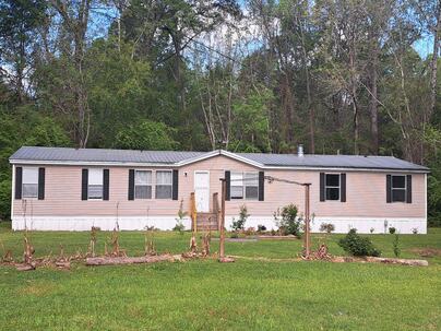 Photo 1 of 15 : 188 Hilliard Boulevard