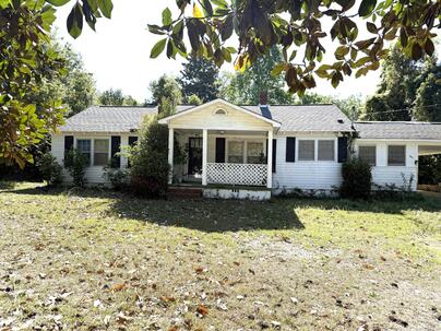 Photo 1 of 25 : 1522 Lee Street