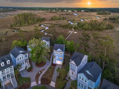 Photo 1 of 25 : 808 Forrest Drive