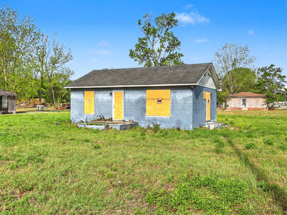 Photo 1 of 25 : 530 Church Street