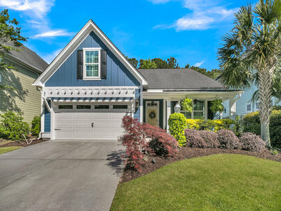 Photo 1 of 25 : 112 Carriage Hill Place