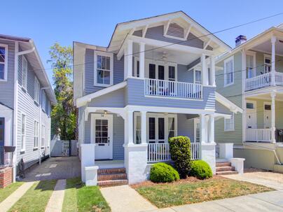 Photo 1 of 25 : 3 Rutledge Boulevard