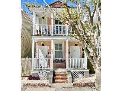 Photo 1 of 25 : 122 Congress Street, #A & B