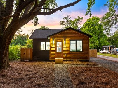 Photo 1 of 25 : 1540 Witter Street