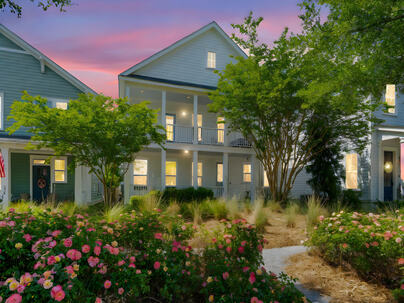 Photo 1 of 25 : 232 Summers Drive