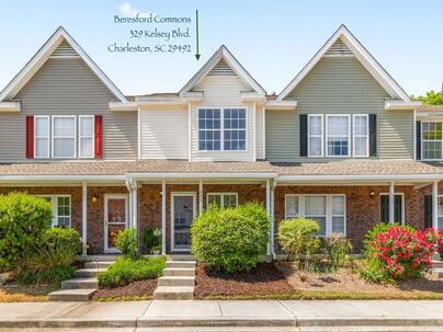 Photo 1 of 25 : 329 Kelsey Boulevard