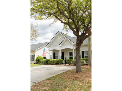 Photo 1 of 25 : 7335 Suncatcher Drive