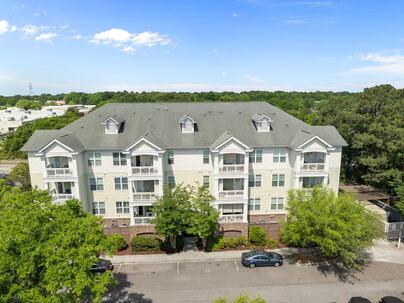 Photo 1 of 25 : 2244 Ashley Crossing Drive, #Unit 134