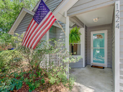 Photo 1 of 25 : 1224 Decoy Court