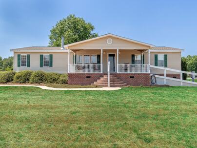 Photo 1 of 25 : 132 Avalon Court