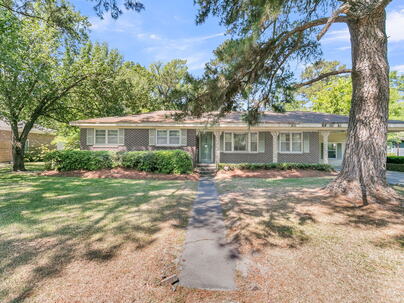 Photo 1 of 25 : 1223 Winston Street