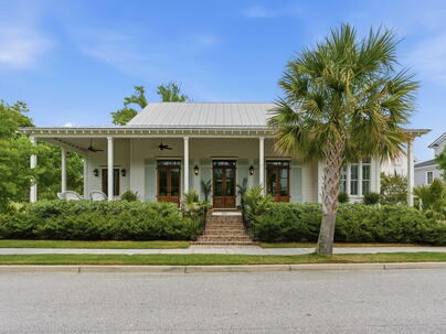 Photo 1 of 25 : 359 Bridgetown Pass