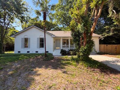 Photo 1 of 21 : 773 Harbor View Road