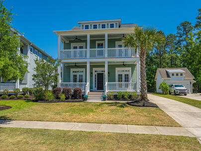 Photo 1 of 25 : 1585 Bourne Crossing