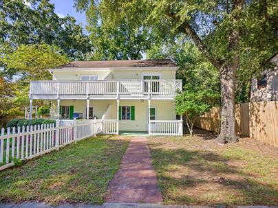 Photo 1 of 25 : 617 Surfside Drive