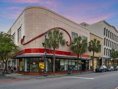 Photo 1 of 25 : 517 King Street, #7