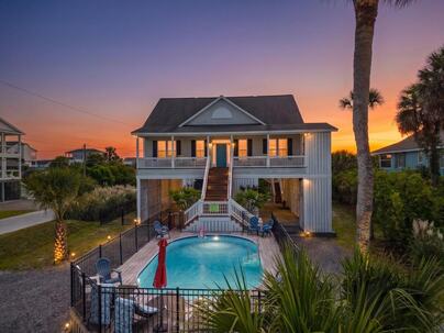 Photo 1 of 25 : 402 Pompano Street