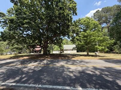 Photo 1 of 25 : 2022 Lumber Road