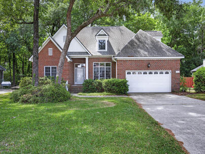 Photo 1 of 25 : 5425 Roxbury Drive