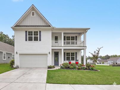 Photo 1 of 25 : 480 Oak View Way