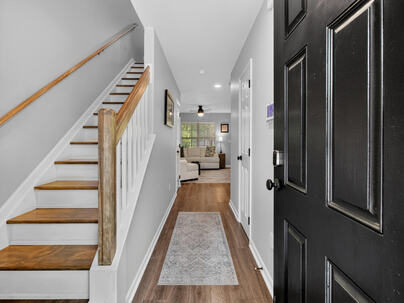 Photo 1 of 25 : 8673 Grassy Oak Trail