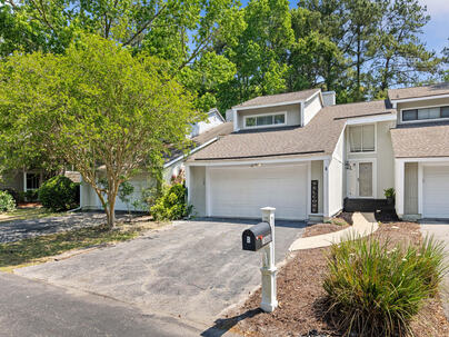 Photo 1 of 25 : 7860 Wilderness Trail, #B