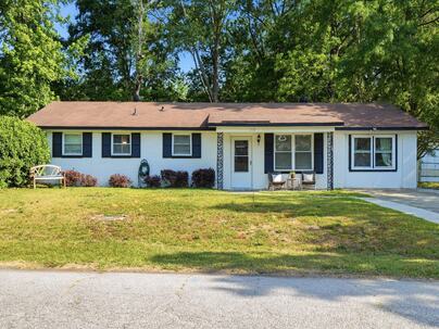 Photo 1 of 25 : 118 Froman Drive