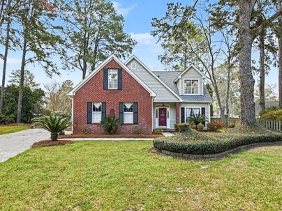 Photo 1 of 25 : 204 Wickford Court
