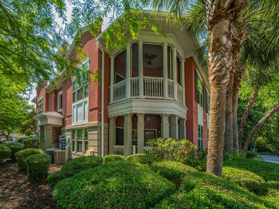 Photo 1 of 25 : 1216 Telfair Way