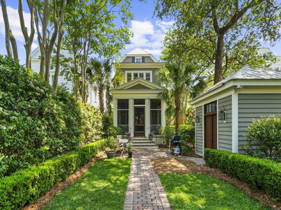 Photo 1 of 25 : 127 Ionsborough Street