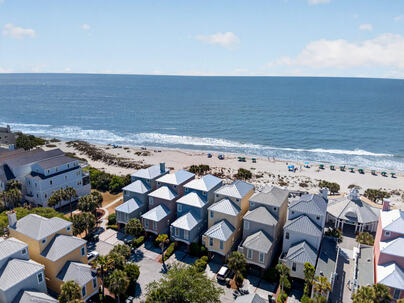 Photo 1 of 25 : 132 Grand Pavilion Boulevard