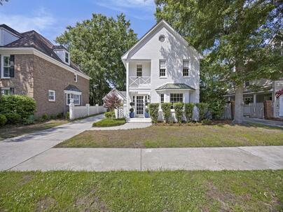 Photo 1 of 25 : 991 Governors Road