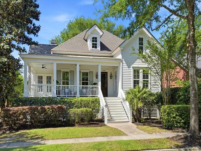 Photo 1 of 25 : 1168 Blakeway Street