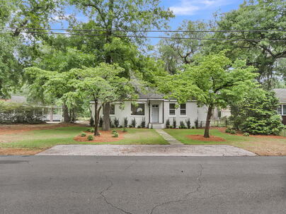 Photo 1 of 25 : 4412 Holmes Avenue
