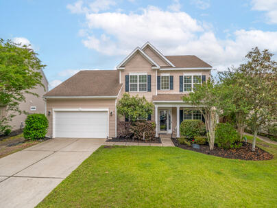 Photo 1 of 25 : 223 Mayfield Drive