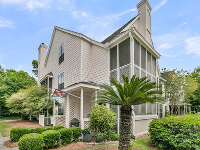 Photo 1 of 25 : 344 Sandpiper Drive, #D
