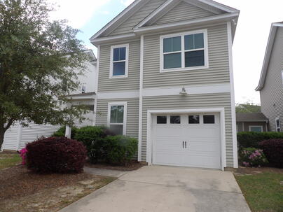 Photo 1 of 16 : 4202 Poplar Grove Place
