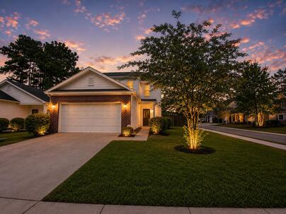 Photo 1 of 25 : 204 Tuscany Court