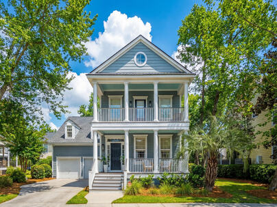 Photo 1 of 25 : 1147 Blakeway Street