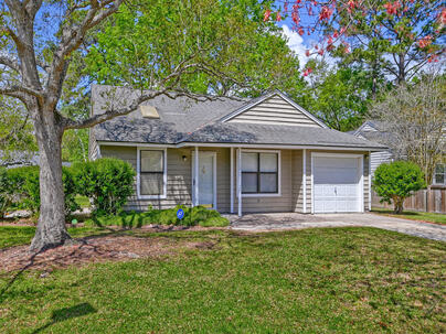 Photo 1 of 25 : 1139 Bellwood Road
