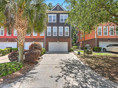 Photo 1 of 25 : 9167 Parlor Drive