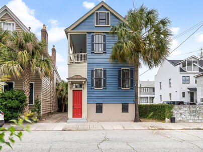 Photo 1 of 25 : 42 Vanderhorst Street, #B