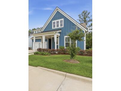 Photo 1 of 25 : 3515 Matisse Street