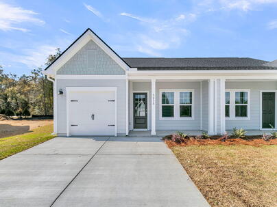 Photo 1 of 25 : 5077 Blackberry Lane