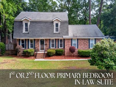 Photo 1 of 25 : 103 Laurens Court