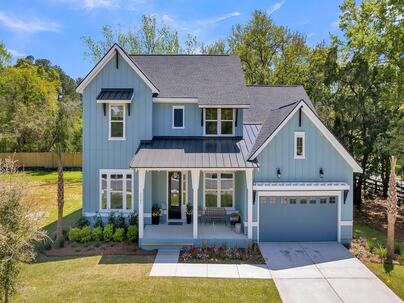 Photo 1 of 25 : 1204 Reserve Lane