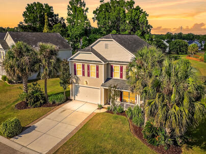 Photo 1 of 25 : 268 Emerald Isle Drive